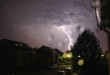 2005-06 Felle onweer met blikseminslag in de nacht (Hellevoetsluis)