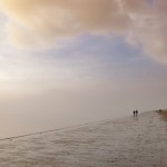 2013-02  Schitterend beeld van de mist op het strand bij zonsondergang (Rockanje)