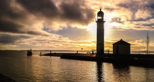 Bij zonsondergang even naar de vuurtoren - altijd zo mooi!